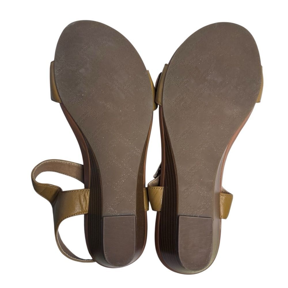 Vionic Tan Orthaheel Technology Frances Ankle Strap Wedge Size 7.5 NWOT - Picture 8 of 9